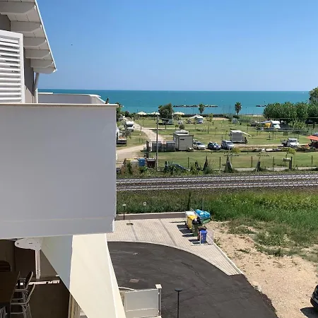 Apartment Sapore Di Mare Roseto Degli Abruzzi